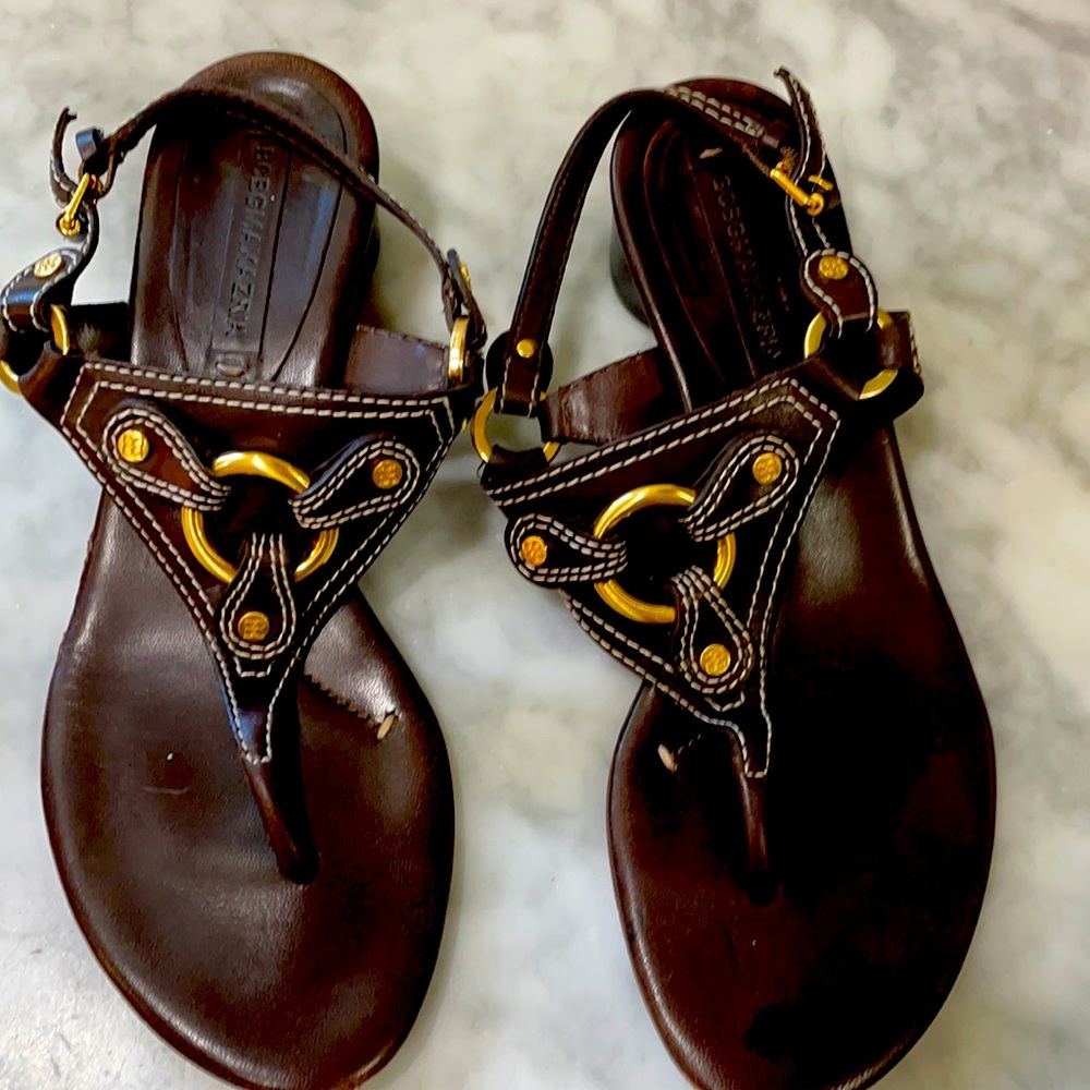BCBG SANDLE